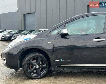 Ниссан Лиф 2013 в Львове на Automoto.ua Черный Ниссан Лиф, объемом двигателя 0 л и пробегом 117 тыс. км за 6980 $, фото 3 на Automoto.ua