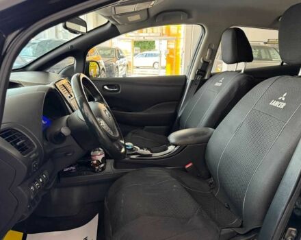 Чорний Ніссан Ліф, об'ємом двигуна 0 л та пробігом 106 тис. км за 7000 $, фото 10 на Automoto.ua