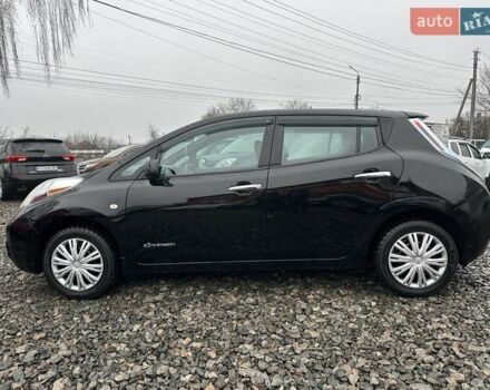 Черный Ниссан Лиф, объемом двигателя 0 л и пробегом 200 тыс. км за 4900 $, фото 12 на Automoto.ua