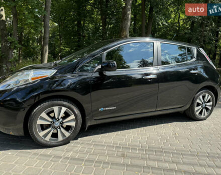 Черный Ниссан Лиф, объемом двигателя 0 л и пробегом 122 тыс. км за 6900 $, фото 4 на Automoto.ua