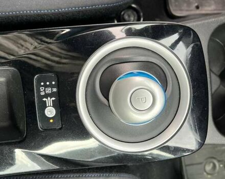 Ниссан Лиф 2013 в Львове на Automoto.ua Черный Ниссан Лиф, объемом двигателя 0 л и пробегом 117 тыс. км за 6980 $, фото 34 на Automoto.ua