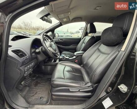 Чорний Ніссан Ліф, об'ємом двигуна 0 л та пробігом 118 тис. км за 7500 $, фото 28 на Automoto.ua