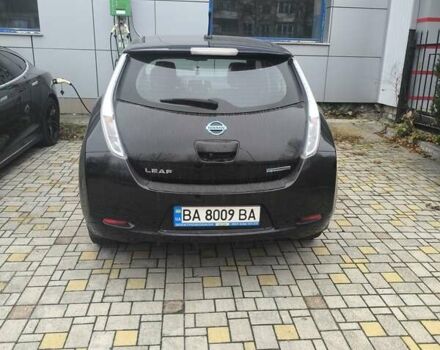 Чорний Ніссан Ліф, об'ємом двигуна 0 л та пробігом 127 тис. км за 7000 $, фото 4 на Automoto.ua