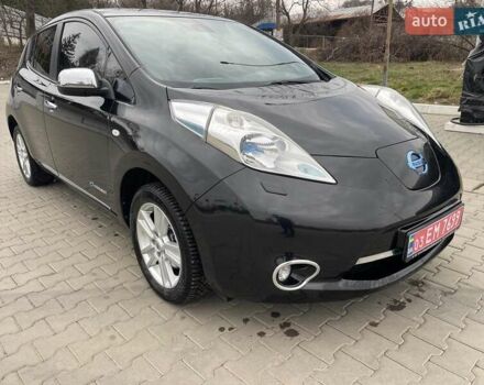 Черный Ниссан Лиф, объемом двигателя 0 л и пробегом 118 тыс. км за 5900 $, фото 4 на Automoto.ua