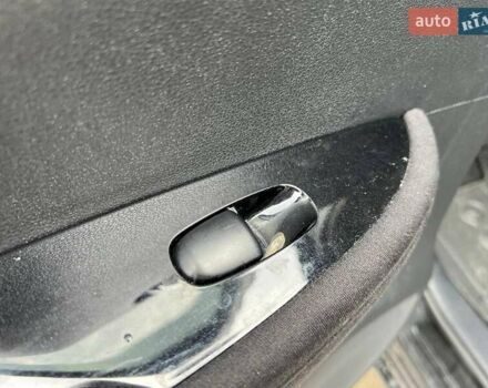 Ниссан Лиф 2013 в Львове на Automoto.ua Черный Ниссан Лиф, объемом двигателя 0 л и пробегом 117 тыс. км за 6980 $, фото 39 на Automoto.ua