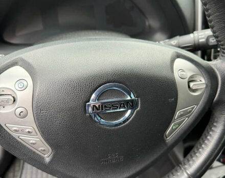 Черный Ниссан Лиф, объемом двигателя 0 л и пробегом 127 тыс. км за 7100 $, фото 18 на Automoto.ua