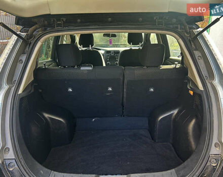 Ниссан Лиф 2013 в Львове на Automoto.ua Черный Ниссан Лиф, объемом двигателя 0 л и пробегом 150 тыс. км за 5999 $, фото 15 на Automoto.ua