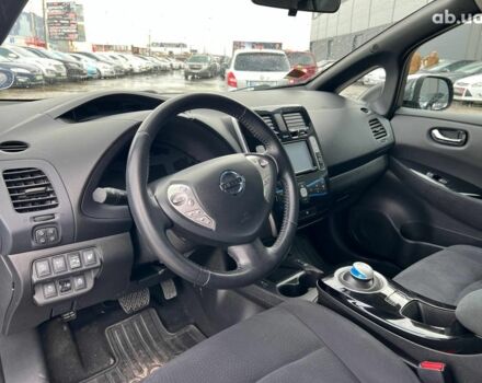 Ниссан Лиф 2013 в Львове на Automoto.ua Черный Ниссан Лиф, объемом двигателя 0 л и пробегом 117 тыс. км за 6980 $, фото 16 на Automoto.ua