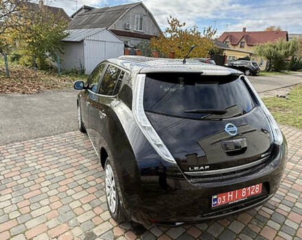 Черный Ниссан Лиф, объемом двигателя 0 л и пробегом 142 тыс. км за 6250 $, фото 8 на Automoto.ua