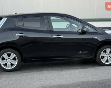 Черный Ниссан Лиф, объемом двигателя 0 л и пробегом 98 тыс. км за 7200 $, фото 7 на Automoto.ua