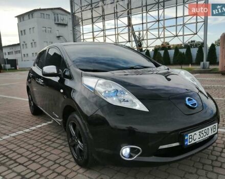 Черный Ниссан Лиф, объемом двигателя 0 л и пробегом 146 тыс. км за 7900 $, фото 4 на Automoto.ua