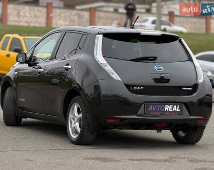 Чорний Ніссан Ліф, об'ємом двигуна 0 л та пробігом 118 тис. км за 7500 $, фото 20 на Automoto.ua