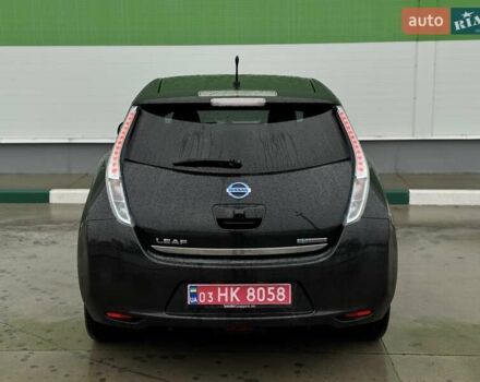Черный Ниссан Лиф, объемом двигателя 0 л и пробегом 134 тыс. км за 6800 $, фото 23 на Automoto.ua