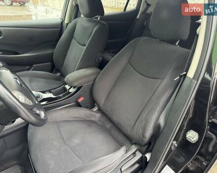 Черный Ниссан Лиф, объемом двигателя 0 л и пробегом 134 тыс. км за 6800 $, фото 39 на Automoto.ua