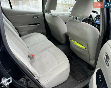 Чорний Ніссан Ліф, об'ємом двигуна 0 л та пробігом 104 тис. км за 7000 $, фото 35 на Automoto.ua