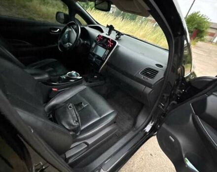 Черный Ниссан Лиф, объемом двигателя 0 л и пробегом 141 тыс. км за 6400 $, фото 13 на Automoto.ua