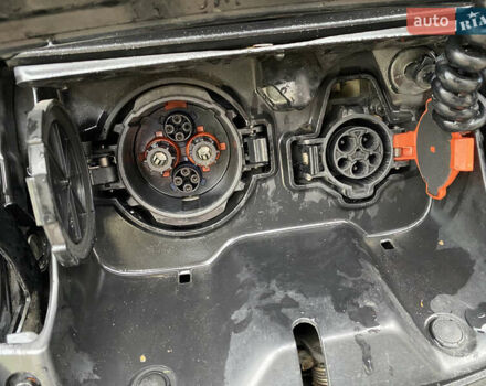 Черный Ниссан Лиф, объемом двигателя 0 л и пробегом 132 тыс. км за 5900 $, фото 17 на Automoto.ua