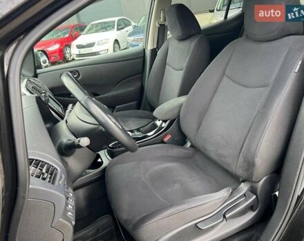 Ниссан Лиф 2013 в Львове на Automoto.ua Черный Ниссан Лиф, объемом двигателя 0 л и пробегом 117 тыс. км за 6980 $, фото 18 на Automoto.ua