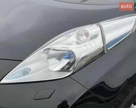 Черный Ниссан Лиф, объемом двигателя 0 л и пробегом 128 тыс. км за 7200 $, фото 22 на Automoto.ua