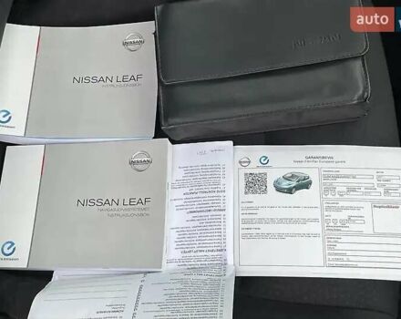 Черный Ниссан Лиф, объемом двигателя 0 л и пробегом 128 тыс. км за 7200 $, фото 71 на Automoto.ua