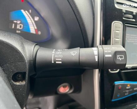 Ниссан Лиф 2013 в Львове на Automoto.ua Черный Ниссан Лиф, объемом двигателя 0 л и пробегом 117 тыс. км за 6980 $, фото 25 на Automoto.ua