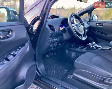 Черный Ниссан Лиф, объемом двигателя 0 л и пробегом 180 тыс. км за 5850 $, фото 26 на Automoto.ua