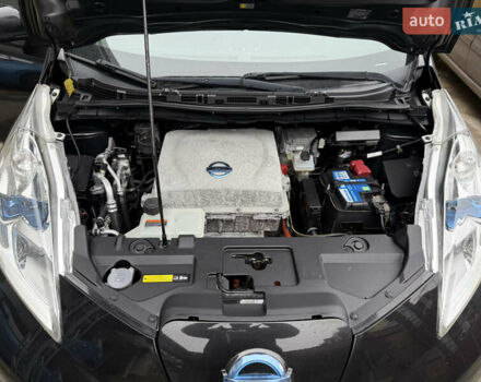 Черный Ниссан Лиф, объемом двигателя 0 л и пробегом 218 тыс. км за 6850 $, фото 29 на Automoto.ua