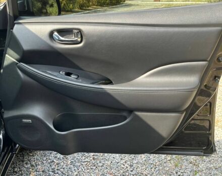 Черный Ниссан Лиф, объемом двигателя 0 л и пробегом 150 тыс. км за 6800 $, фото 15 на Automoto.ua