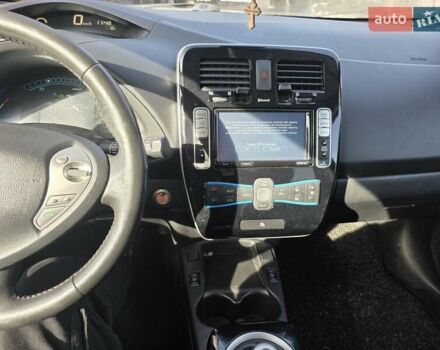 Чорний Ніссан Ліф, об'ємом двигуна 0 л та пробігом 128 тис. км за 7200 $, фото 11 на Automoto.ua