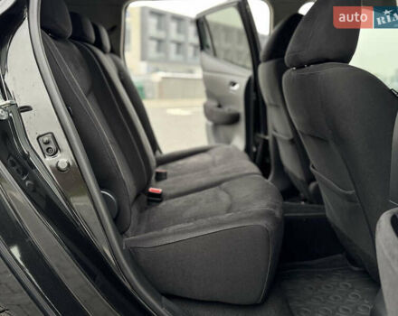 Черный Ниссан Лиф, объемом двигателя 0 л и пробегом 100 тыс. км за 5999 $, фото 10 на Automoto.ua