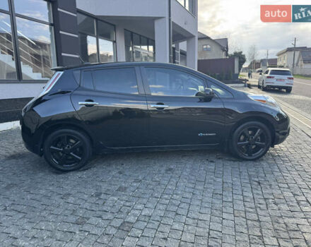 Черный Ниссан Лиф, объемом двигателя 0 л и пробегом 130 тыс. км за 6800 $, фото 14 на Automoto.ua