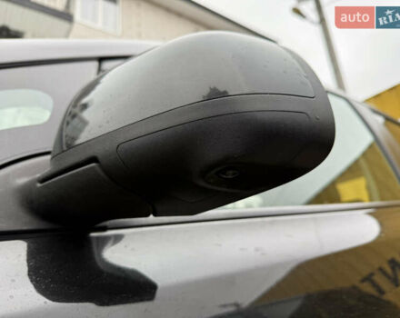 Черный Ниссан Лиф, объемом двигателя 0 л и пробегом 218 тыс. км за 6850 $, фото 32 на Automoto.ua