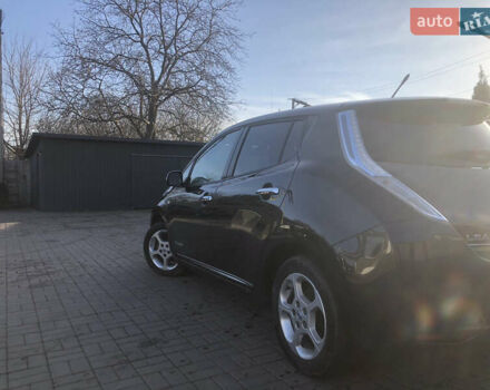 Черный Ниссан Лиф, объемом двигателя 0 л и пробегом 147 тыс. км за 6900 $, фото 8 на Automoto.ua