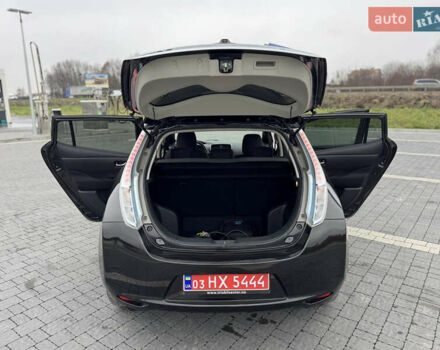 Черный Ниссан Лиф, объемом двигателя 0 л и пробегом 100 тыс. км за 5999 $, фото 26 на Automoto.ua