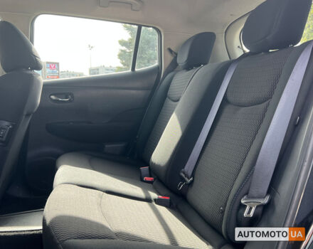 Черный Ниссан Лиф, объемом двигателя 24 л и пробегом 71 тыс. км за 8999 $, фото 9 на Automoto.ua