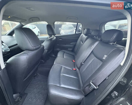 Черный Ниссан Лиф, объемом двигателя 0 л и пробегом 103 тыс. км за 5900 $, фото 19 на Automoto.ua