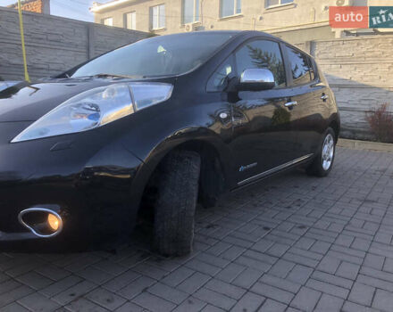 Черный Ниссан Лиф, объемом двигателя 0 л и пробегом 147 тыс. км за 6900 $, фото 2 на Automoto.ua
