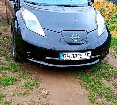 Чорний Ніссан Ліф, об'ємом двигуна 0 л та пробігом 174 тис. км за 6200 $, фото 1 на Automoto.ua