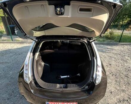 Чорний Ніссан Ліф, об'ємом двигуна 0 л та пробігом 105 тис. км за 7999 $, фото 14 на Automoto.ua