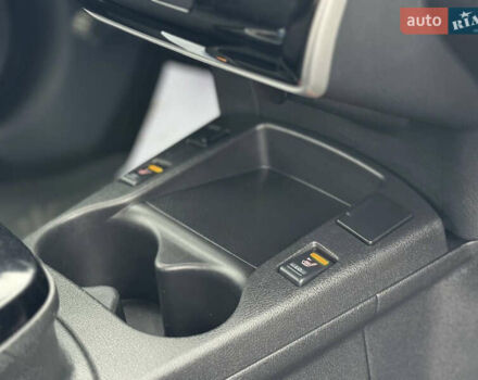 Черный Ниссан Лиф, объемом двигателя 0 л и пробегом 100 тыс. км за 5999 $, фото 7 на Automoto.ua