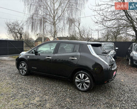 Черный Ниссан Лиф, объемом двигателя 0 л и пробегом 120 тыс. км за 6300 $, фото 8 на Automoto.ua