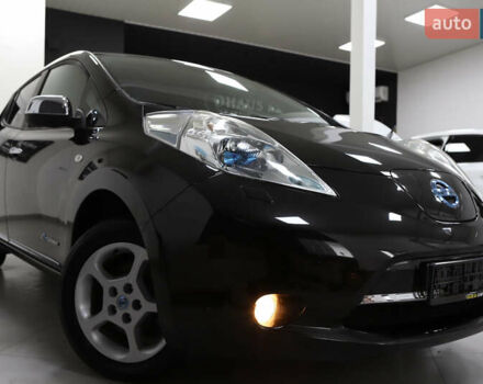 Чорний Ніссан Ліф, об'ємом двигуна 0 л та пробігом 55 тис. км за 6900 $, фото 1 на Automoto.ua