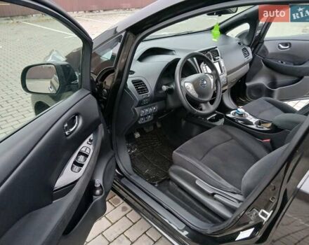 Черный Ниссан Лиф, объемом двигателя 0 л и пробегом 82 тыс. км за 8100 $, фото 11 на Automoto.ua