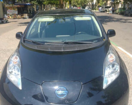 Чорний Ніссан Ліф, об'ємом двигуна 0 л та пробігом 110 тис. км за 6999 $, фото 6 на Automoto.ua