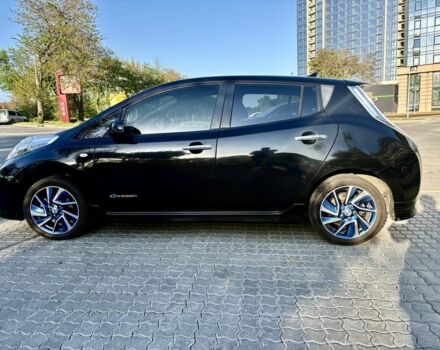 Чорний Ніссан Ліф, об'ємом двигуна 0 л та пробігом 180 тис. км за 6200 $, фото 5 на Automoto.ua