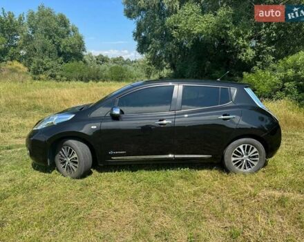 Чорний Ніссан Ліф, об'ємом двигуна 0 л та пробігом 215 тис. км за 7500 $, фото 11 на Automoto.ua