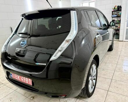 Чорний Ніссан Ліф, об'ємом двигуна 0 л та пробігом 130 тис. км за 6099 $, фото 2 на Automoto.ua