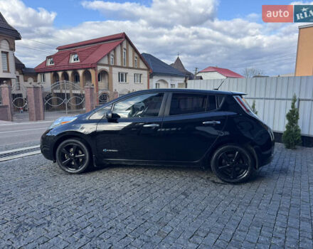 Черный Ниссан Лиф, объемом двигателя 0 л и пробегом 130 тыс. км за 6800 $, фото 7 на Automoto.ua