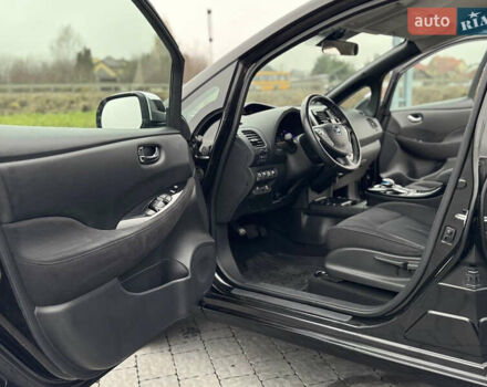 Черный Ниссан Лиф, объемом двигателя 0 л и пробегом 100 тыс. км за 5999 $, фото 24 на Automoto.ua