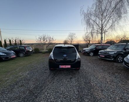 Черный Ниссан Лиф, объемом двигателя 0 л и пробегом 120 тыс. км за 6500 $, фото 13 на Automoto.ua